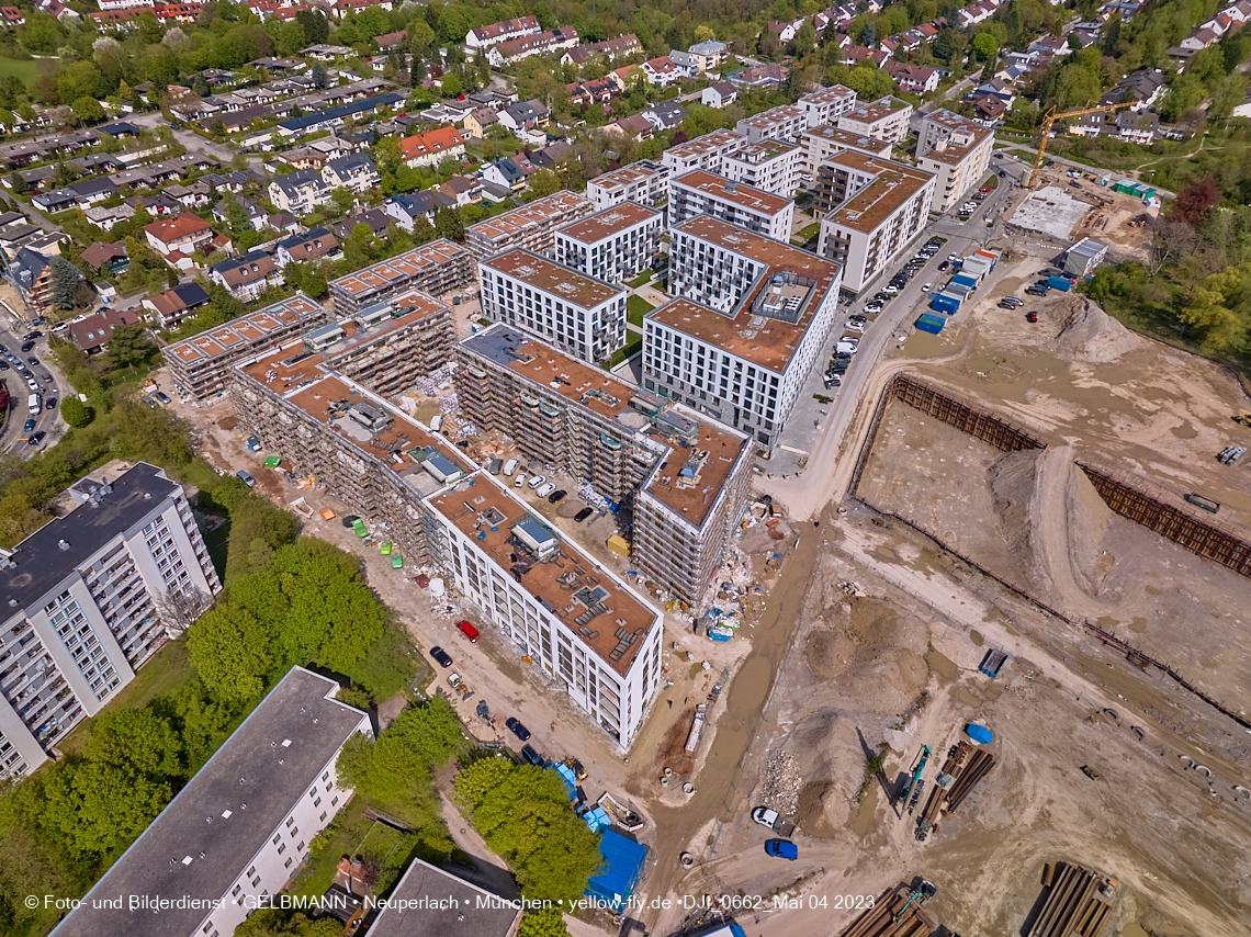 04.05.2023 - Luftbilder vom Alexisqaurtier und Pandion Verde in Neuperlach